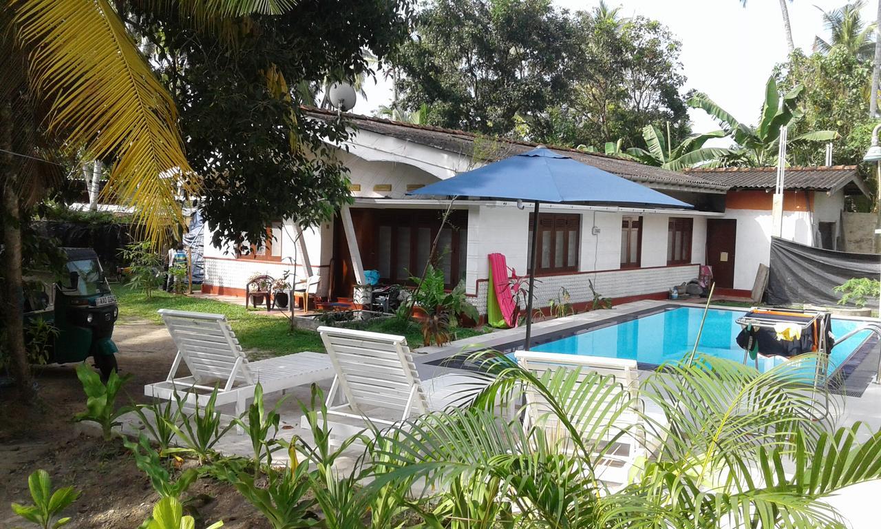 Shrinith'S Place - Dodanduwa Hikkaduwa Exterior photo