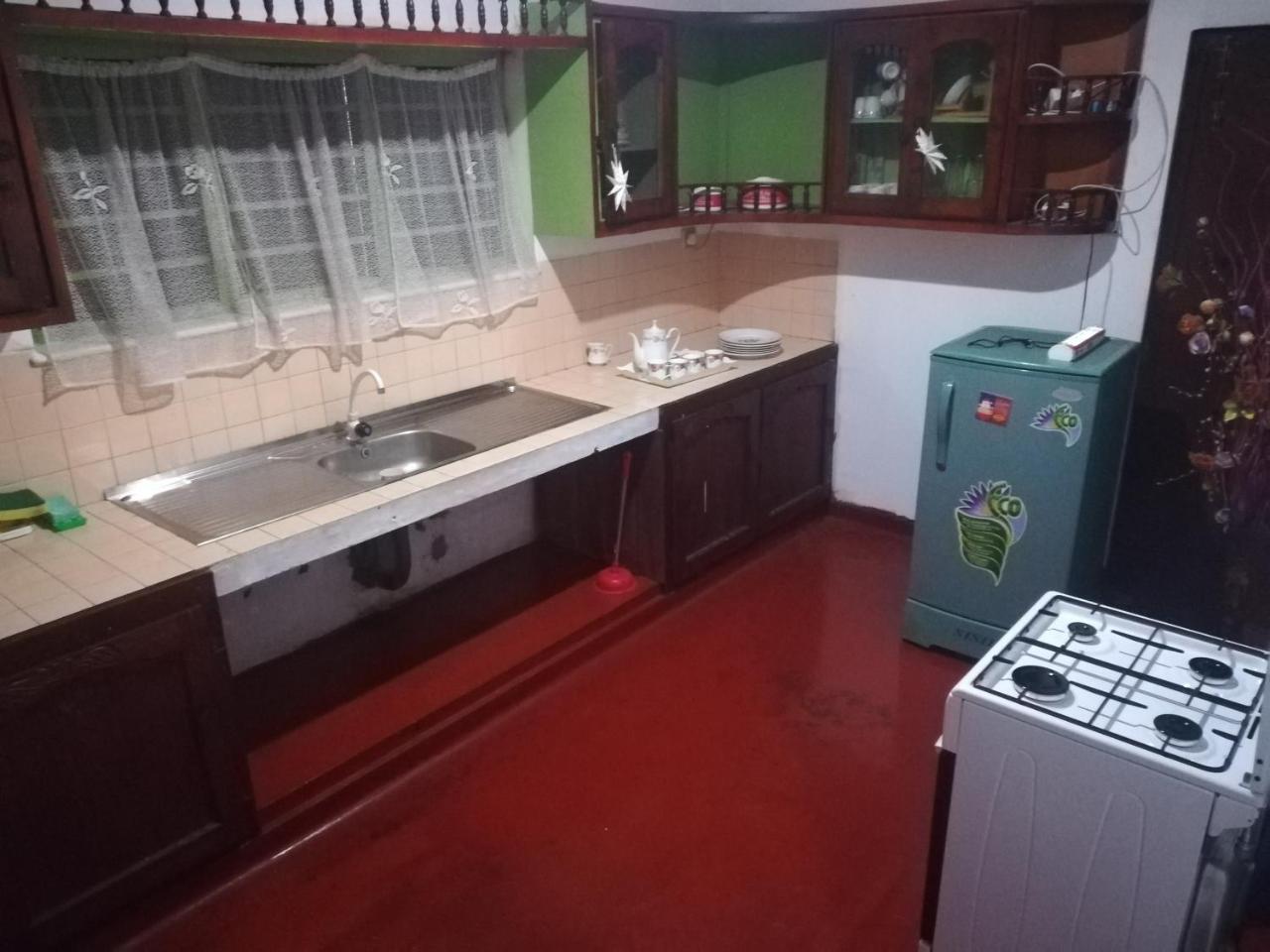 Shrinith'S Place - Dodanduwa Hikkaduwa Exterior photo