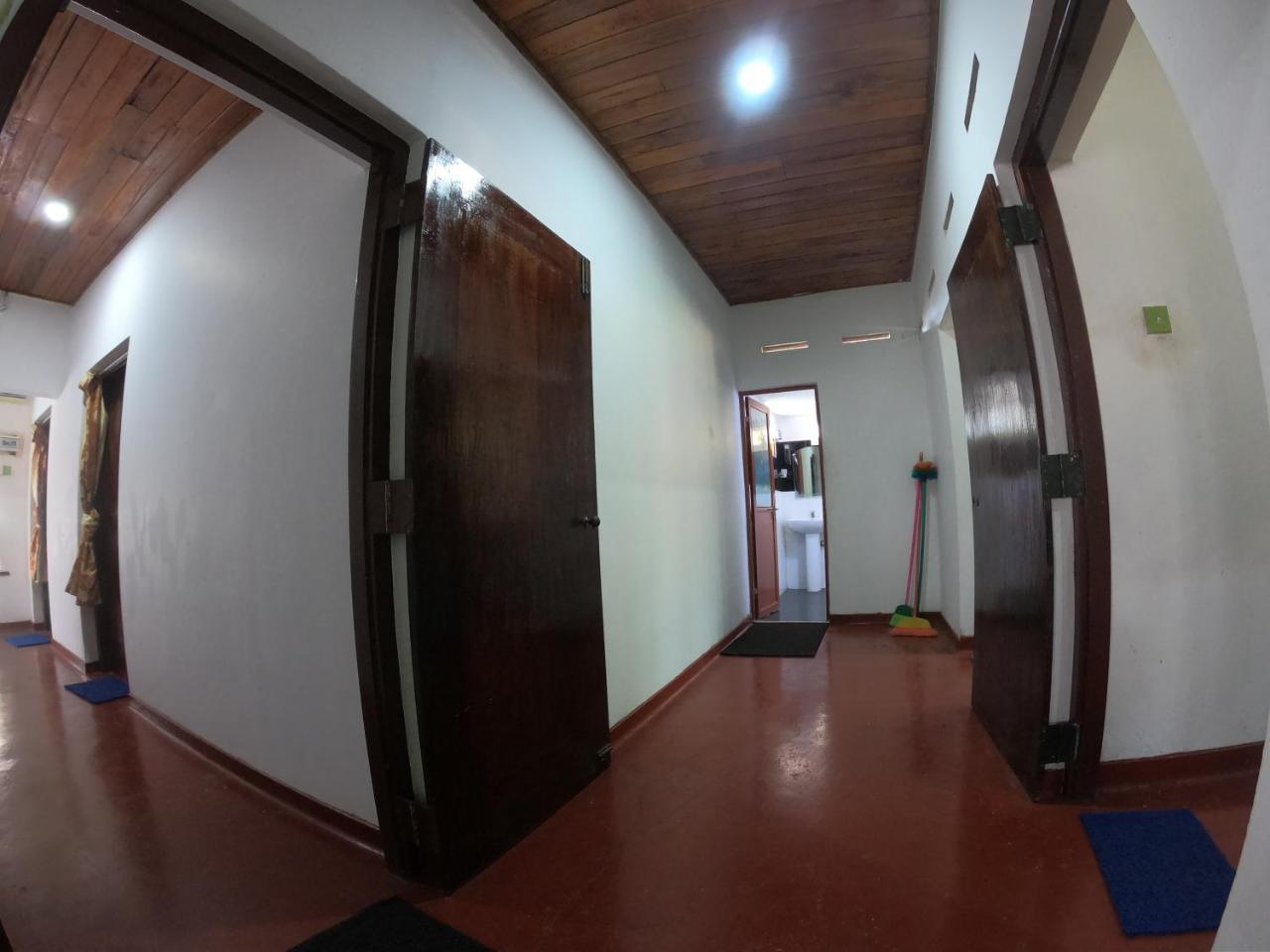 Shrinith'S Place - Dodanduwa Hikkaduwa Exterior photo