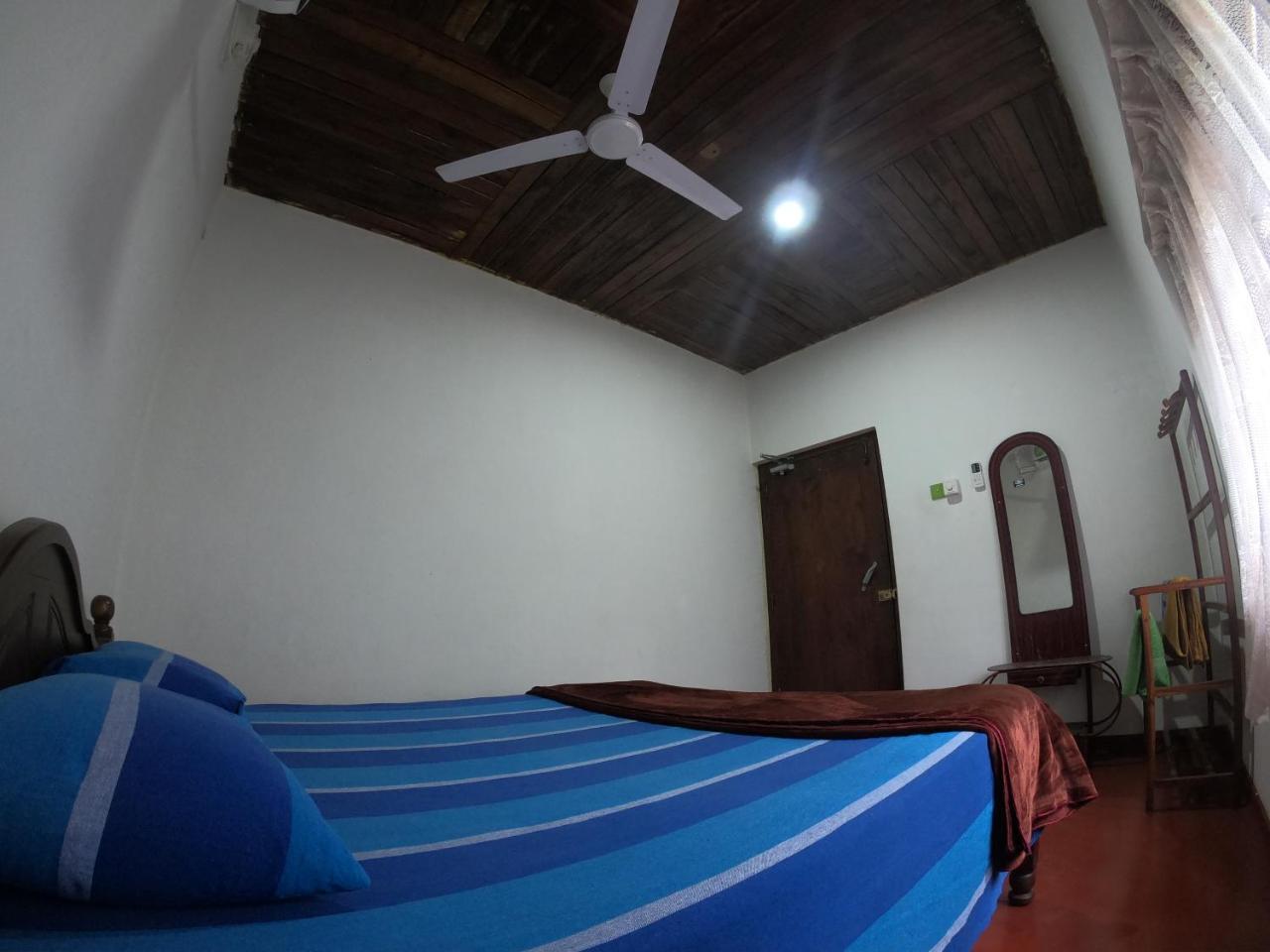 Shrinith'S Place - Dodanduwa Hikkaduwa Exterior photo